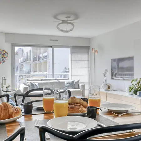 Appartement Superb With Terrace & Ac In The 17th